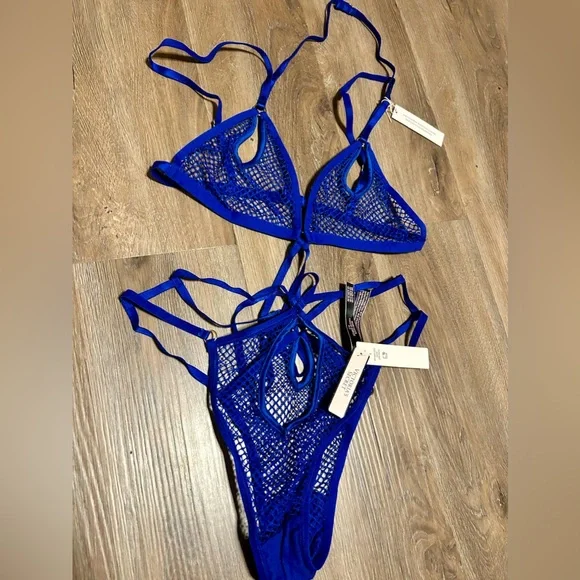 Victoria’s Secret teddy - Picture 3 of 3